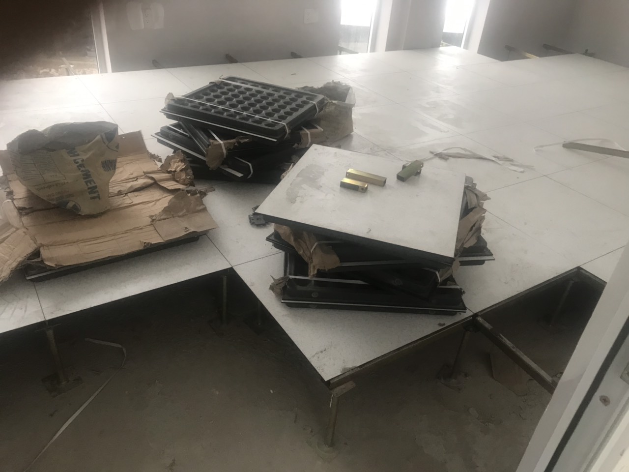 thi công sàn nâng đài truyền hình Khánh Hòa
