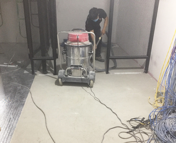 thi công sàn nâng kỹ thuật hpl chống tĩnh điện