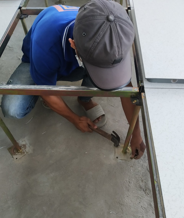 Cung cấp và thi công hệ sàn nâng&nbsp;kỹ thuật Phòng server    VinPearl Land Nha Trang