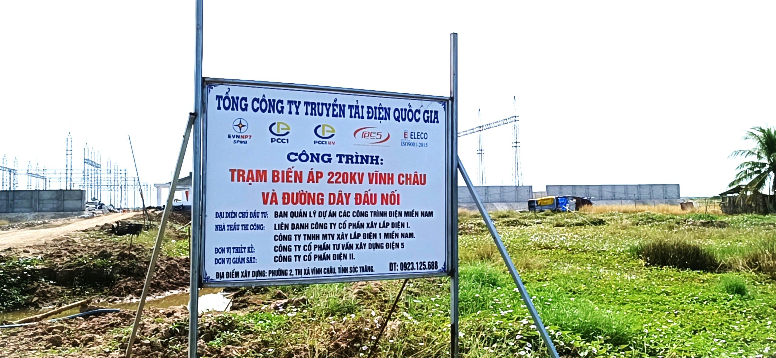 THI CÔNG HỆ THỐNG SÀN NÂNG HPL TBA 220KV