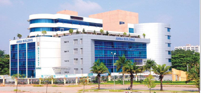 NHÀ TRẠM VIỄN THÔNG - CÔNG VIÊN PHẦN MỀM QUANG TRUNG